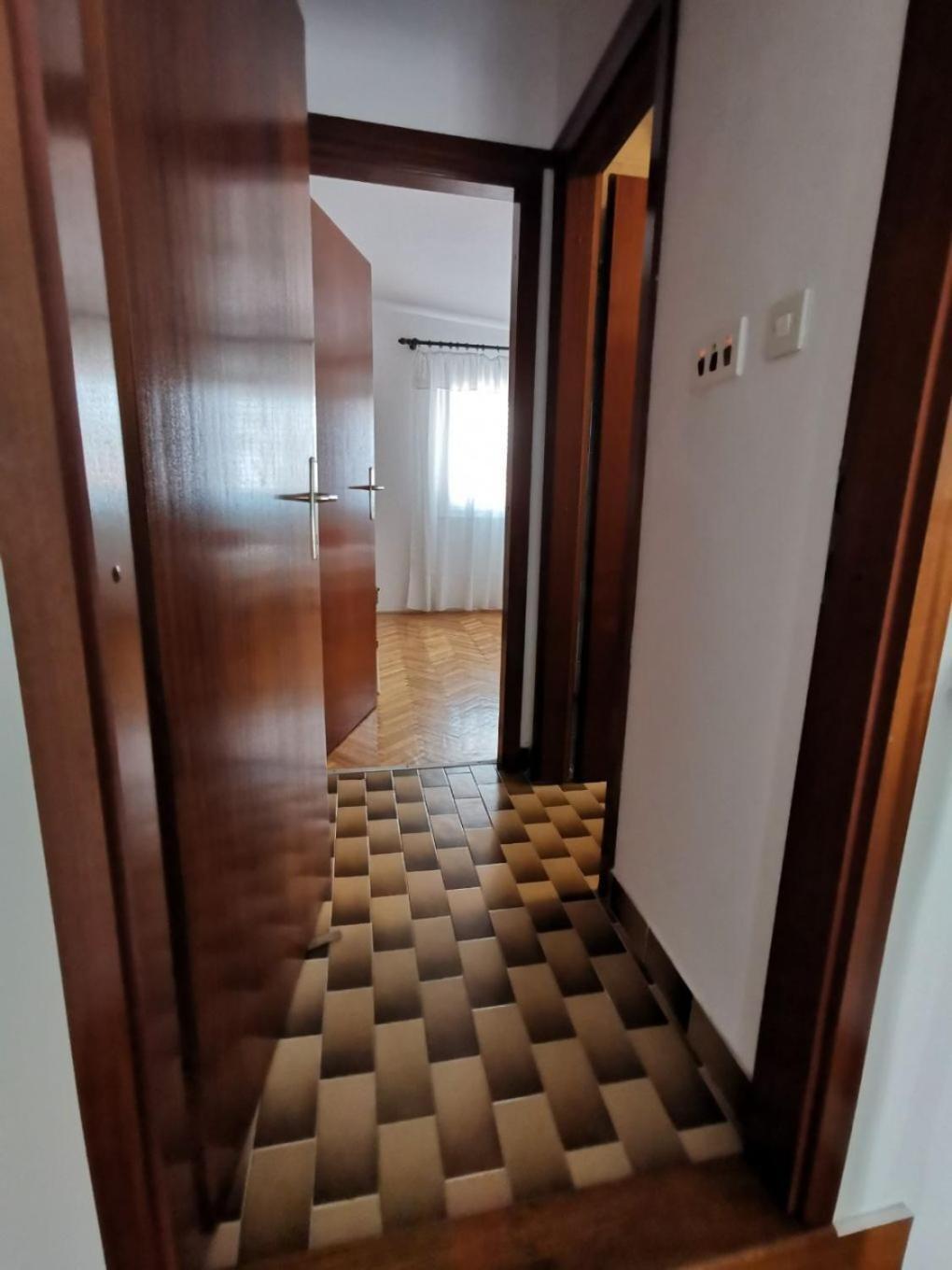 Apartments Srdan Vinisce Exterior photo